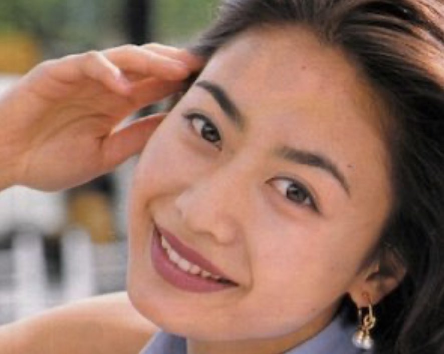 向井田彩子(若い頃)