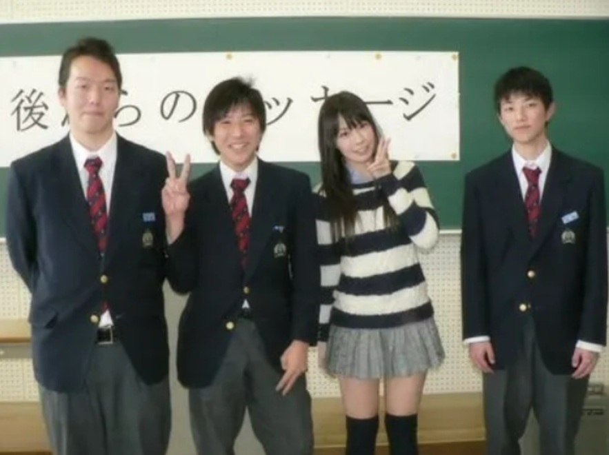 小泉みゆき(母校の高校で講演講師)