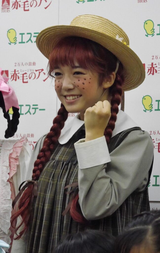 上白石萌音（赤毛のアン）